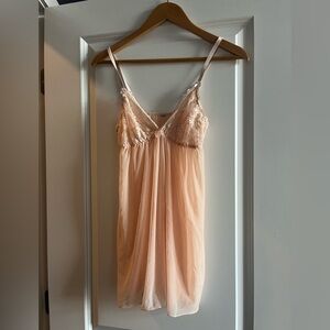Peach Lace Nightgown - Size Small